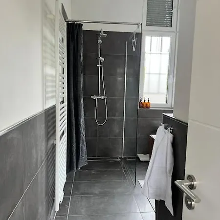 Apartment Loft Im Herzen Von Düsseldorf